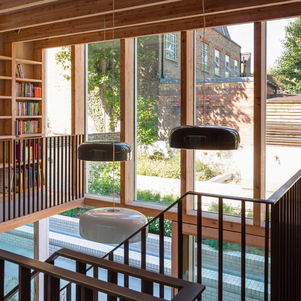 smithfield_flos_1