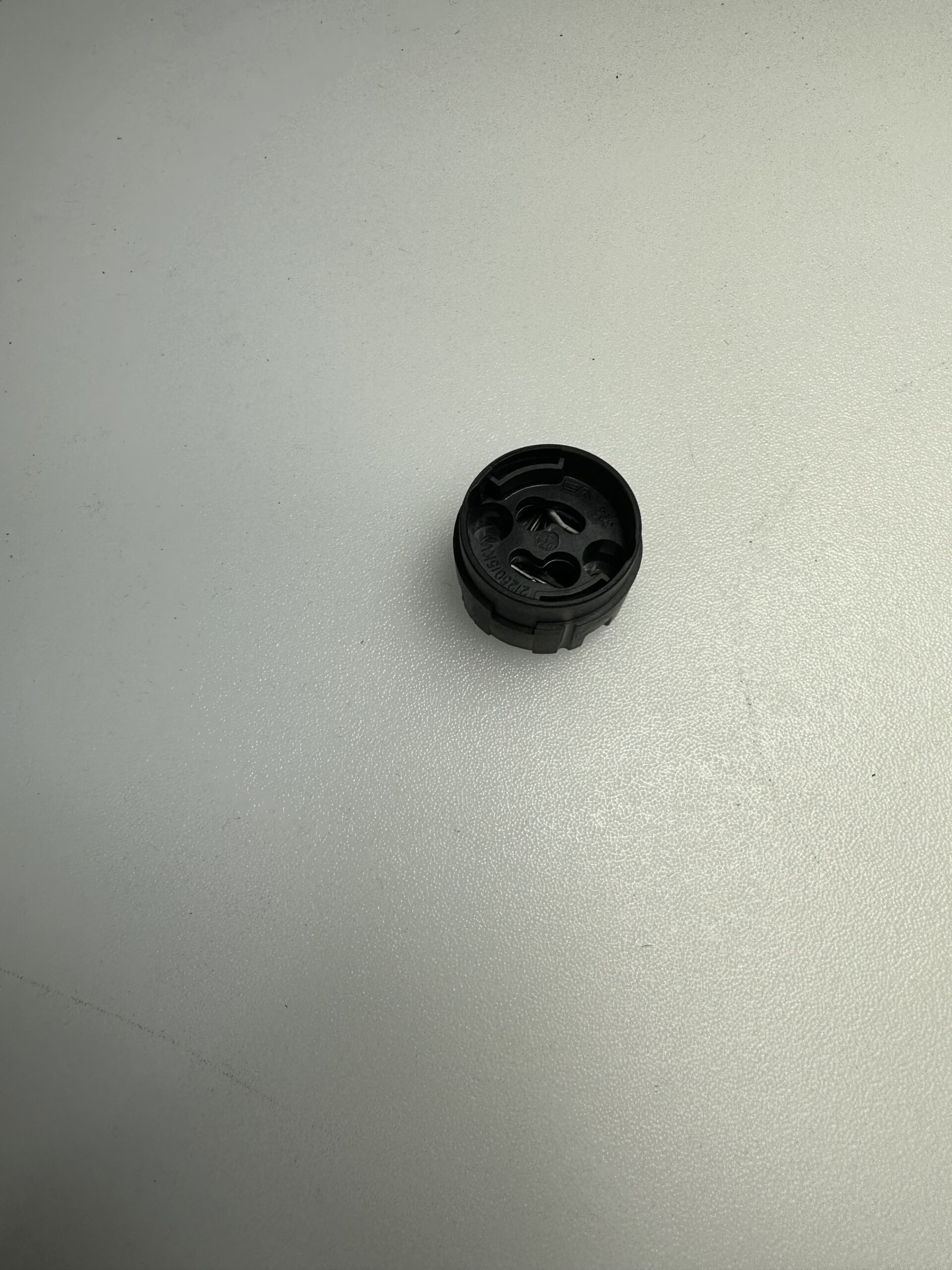 Portalampade GX10 Plastica TLB - Attacco Compatto